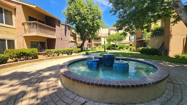 Building Photo - 2 Bedroom Condo in Mission Valley Unit 326