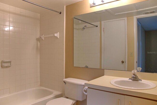 Photo - 351 Lone Hill Dr Unidad 306