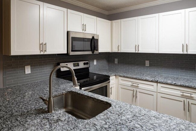 Photo - Midland Falls Apartments