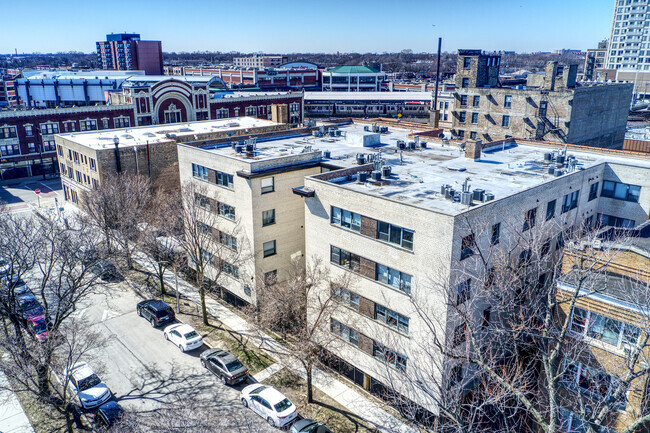 Building Photo - 7616 N Marshfield Ave Rental