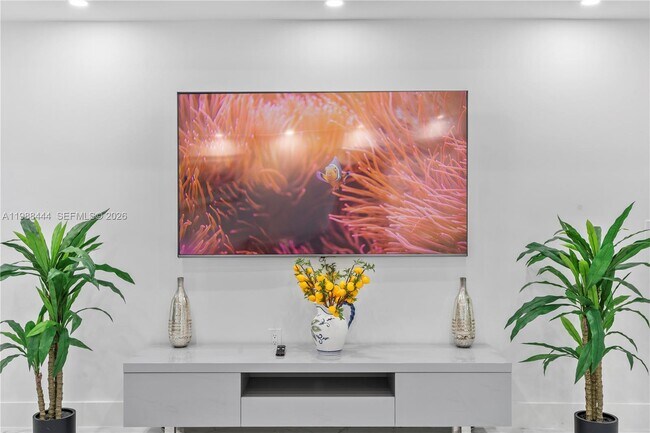 Photo - 1247 Jackson St