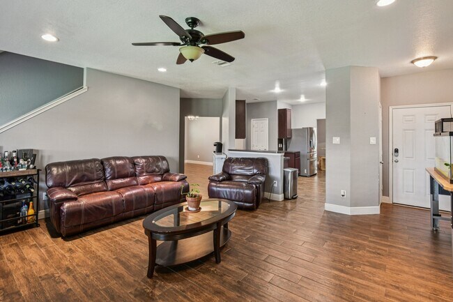 Photo - 1226 Newsome Glenn Dr