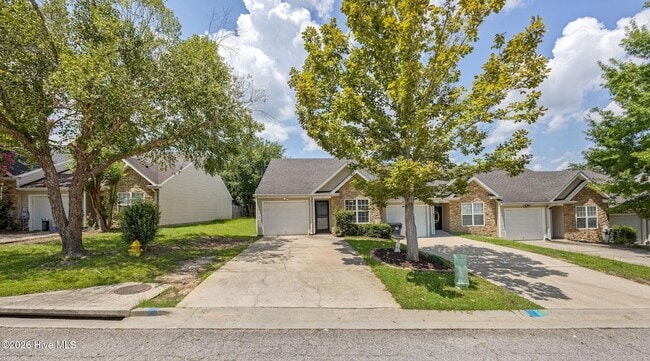 Photo - 435 Northrop Pl