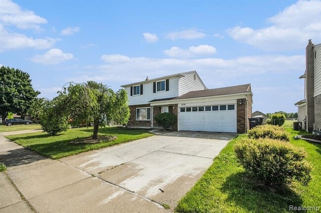 Photo - 37718 Douglas Ct