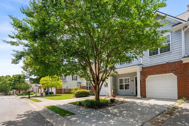 Photo - 2415 Clock Face Ct