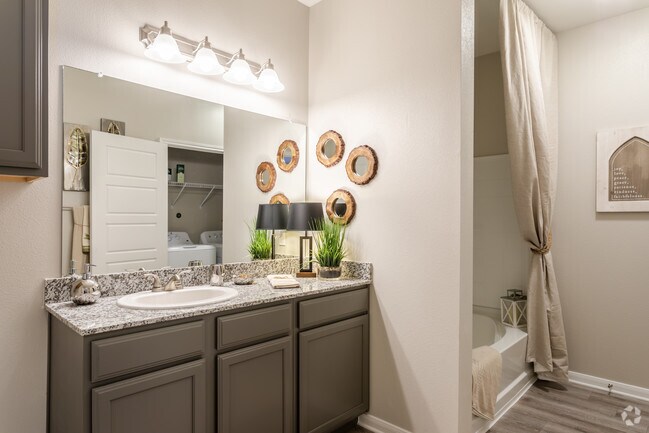 1BR,1BA - 826SF CHELSEA -BATHROOM - The Landry at Cross Creek