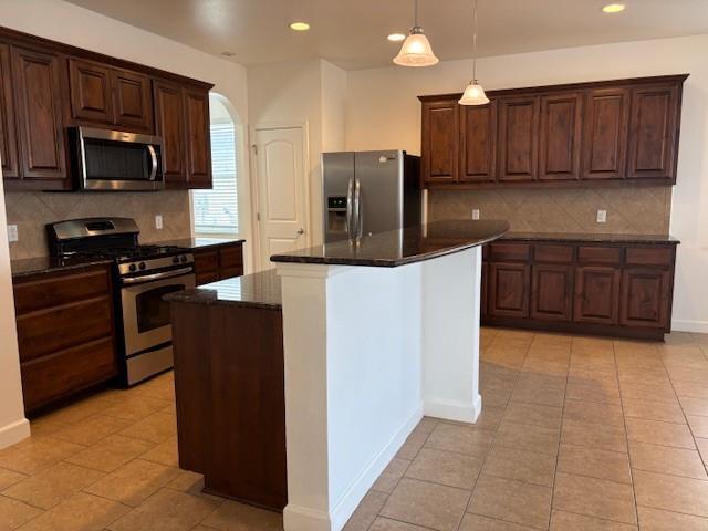 Photo - 183 Blossom Vly Strm