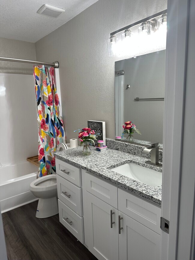 296 Circuit Ln Unit B