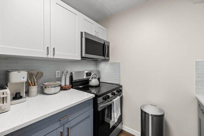 Photo - 3206 W Azeele St