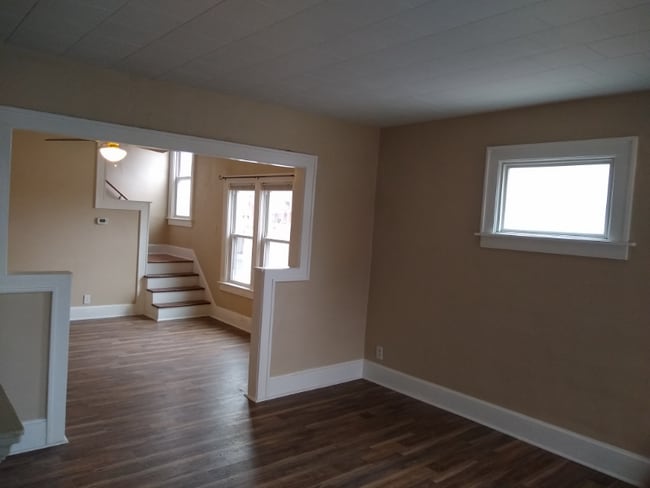 Photo - 2658 Deming Ave