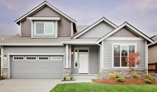 Front of the house - 711 Natalee Jo St SE Casa