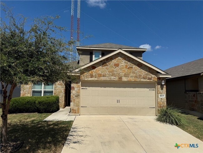 Building Photo - 8819 Straight Oaks Rental