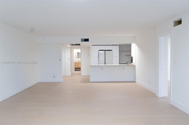 3051 N Course Dr Unit 107