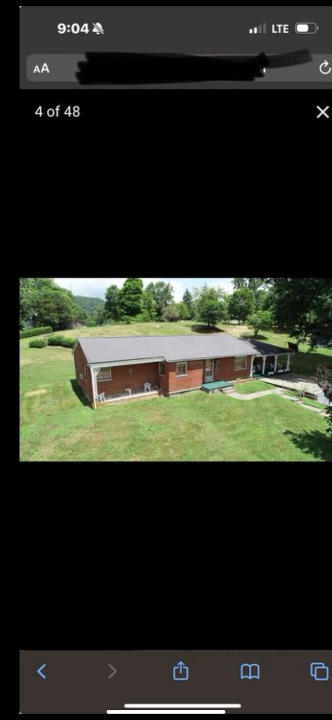 Photo - 598 Brown Ave