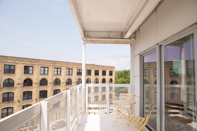 Photo - 1640 N Water St Unidad SI ID1379064P