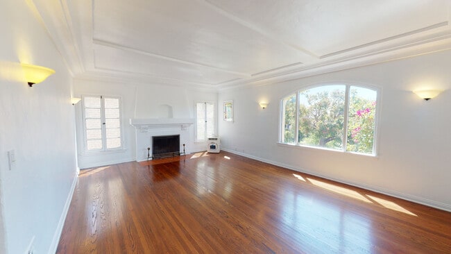 Photo - 10747 Ashton Ave Unit 10747