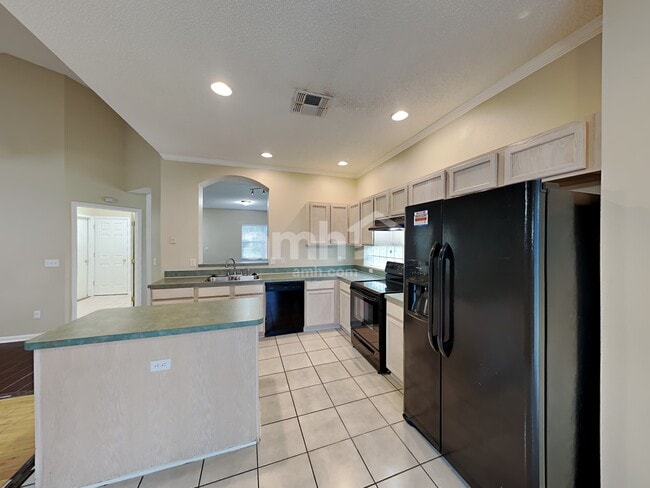 3293 Abbeyfield Ln