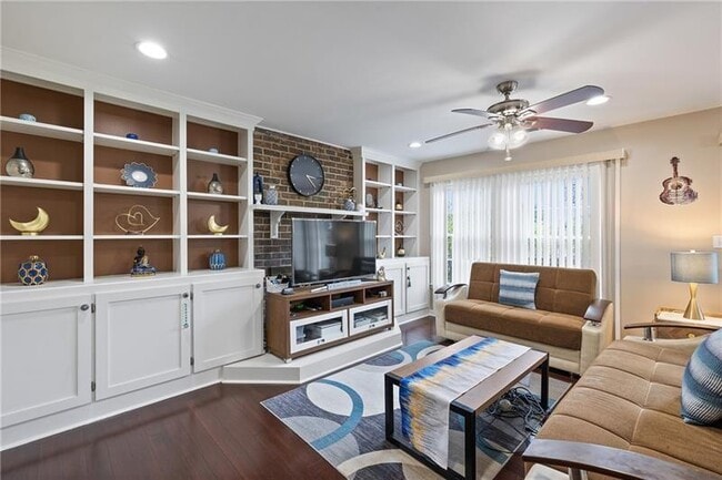 Photo - 2674 Farmstead Rd