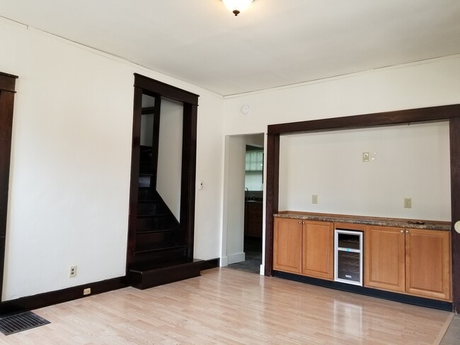 Photo - ***AUGUST 2027*** 5 Bed 3 Bath House Downtown