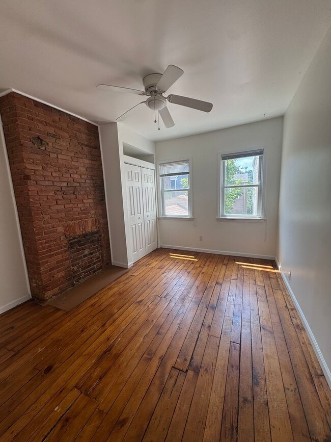 Photo - 4520 Liberty Ave