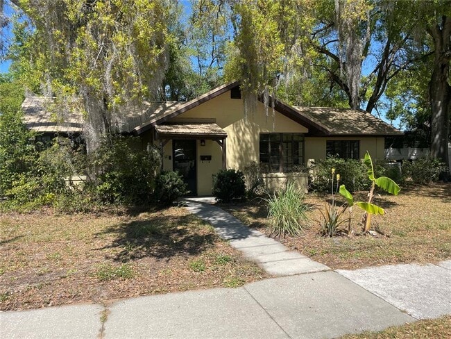 Photo - 456 W Minneola Ave