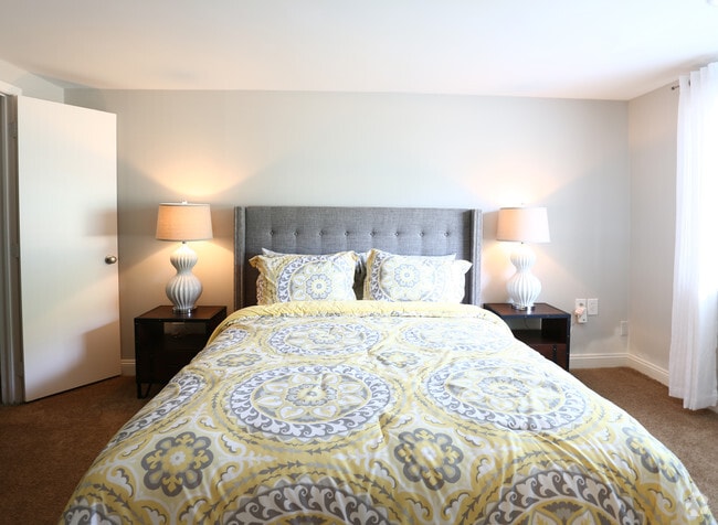 Photo - Riverfront Heights