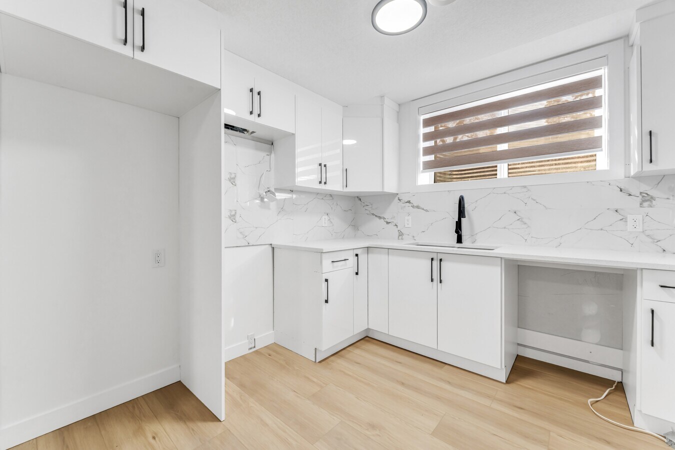 Photo - 10631-BS148 148 St NW Unit 2