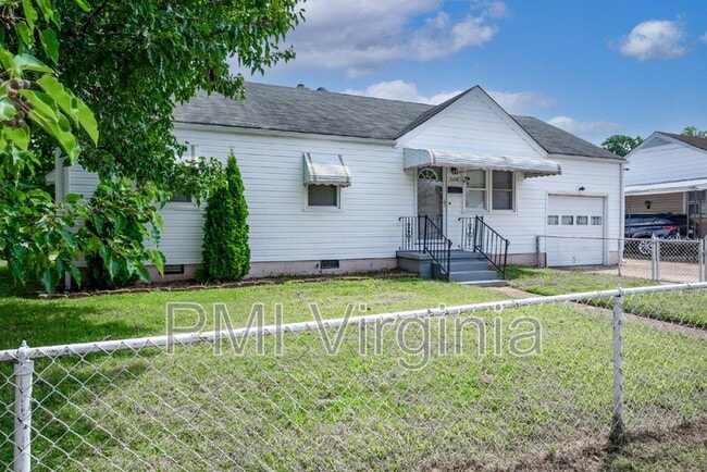 Photo - 3528 Bessie St