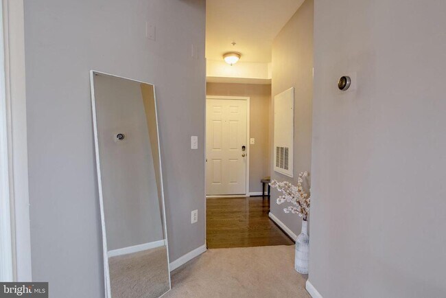Photo - 5932 Founders Hill Dr Unit 202
