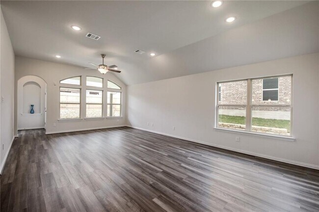 Photo - 708 Sunny Ridge Dr