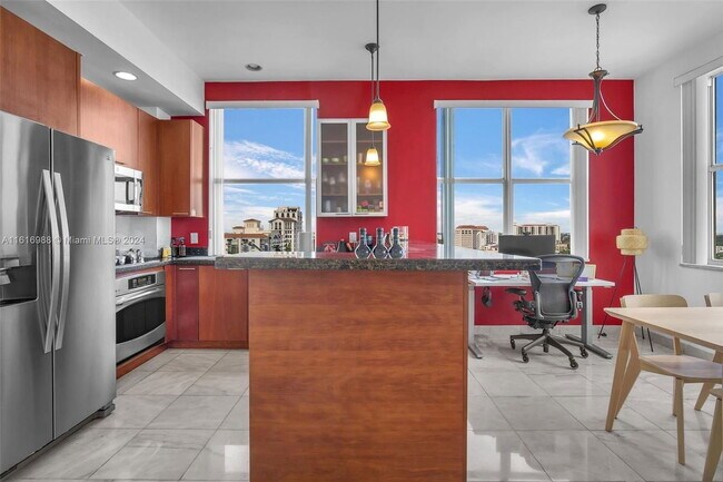 Photo - 1607 Ponce de Leon Blvd