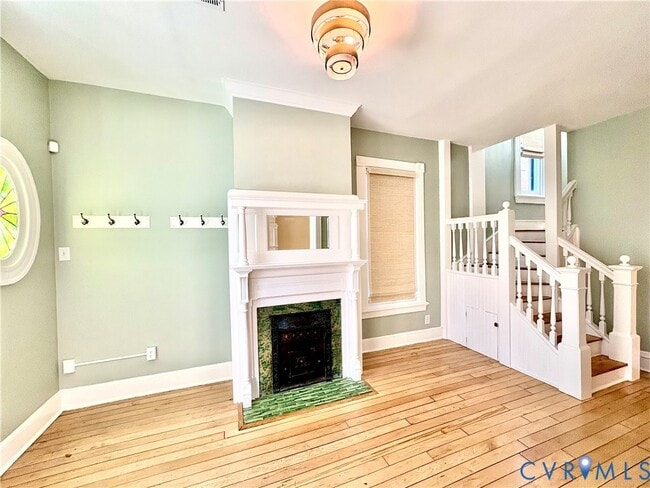 Photo - 14 N Davis Ave