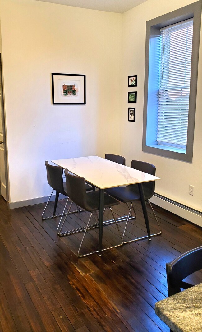 Photo - 213 Lawrence St Unit 2