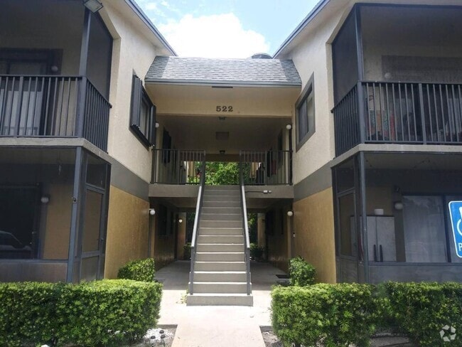 Building Photo - 522 Trace Cir Unit 208 Rental