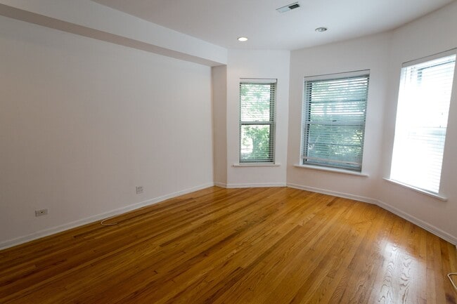 Photo - 5532 S. Kimbark Avenue
