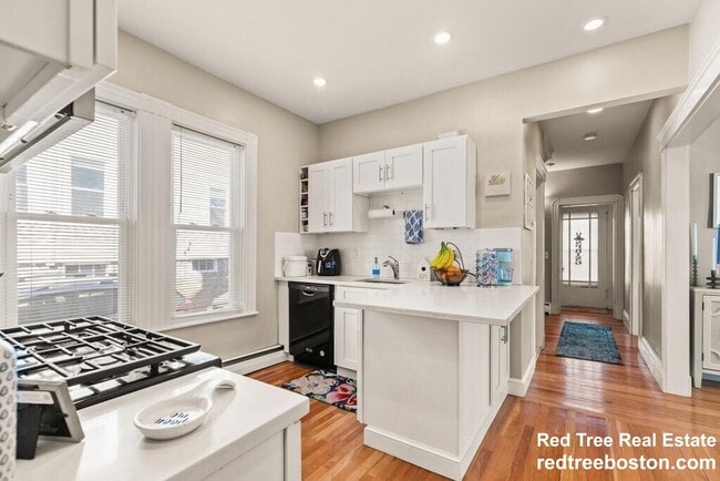 Photo - 155 Spruce St Unit 1