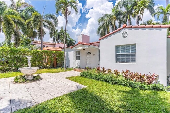 Photo - 265 Palm Ave
