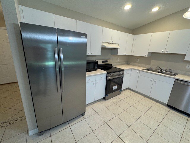 112 Plainview Dr
