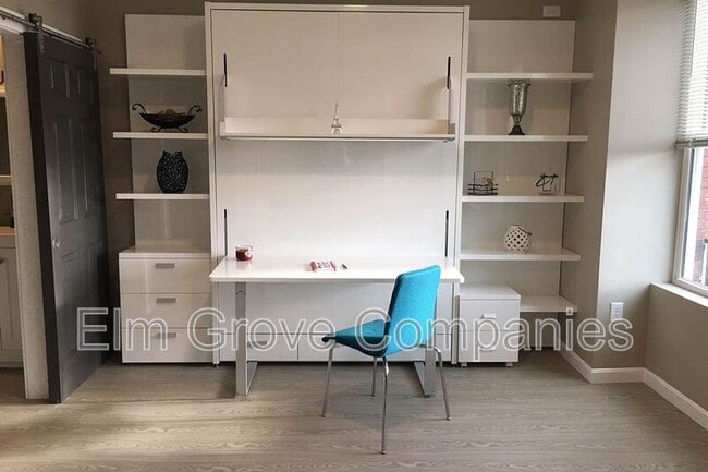 Photo - 235 Hanover St