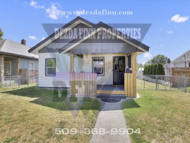 Northside 3Bed, 1Bath Vintage Bungalow - Northside 3Bed, 1Bath Vintage Bungalow House