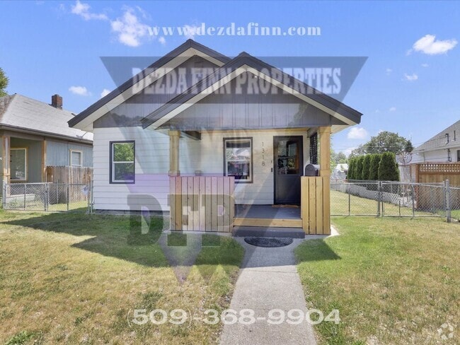 Building Photo - Northside 3Bed, 1Bath Vintage Bungalow Rental