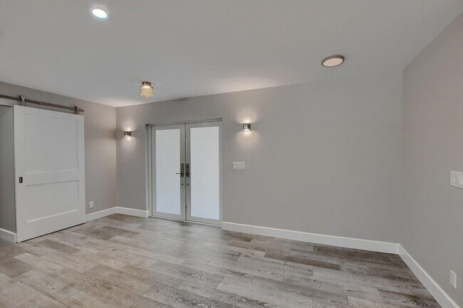 Photo - 88 SW 10th Dr