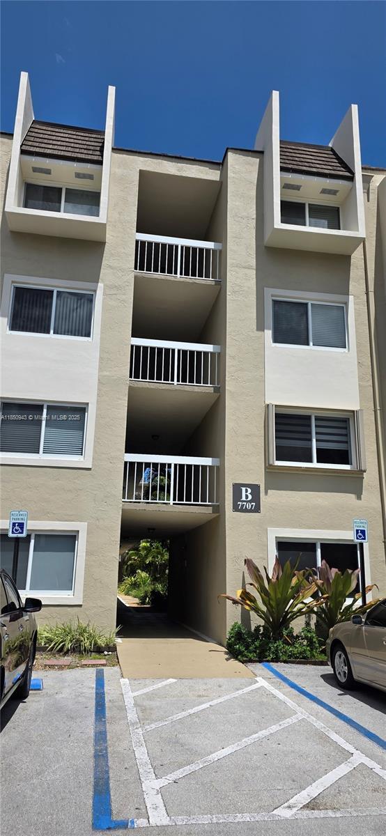 Building Photo - 7707 Camino Real Unit B-411 Rental