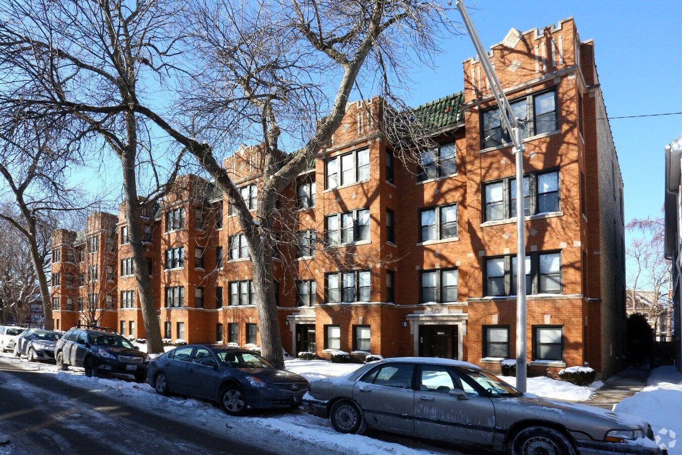 Photo - 4812 N Hoyne Ave