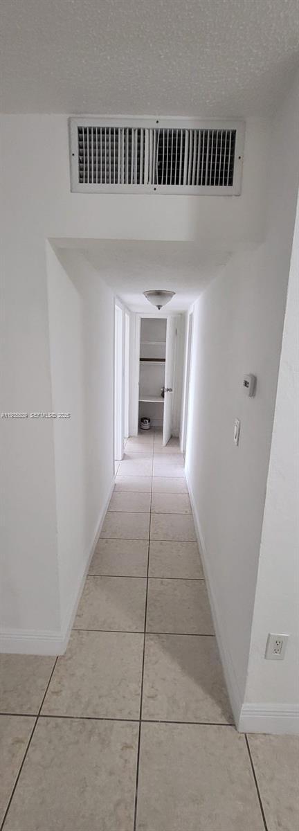 Photo - 17101 NW 57th Ave Unidad 219