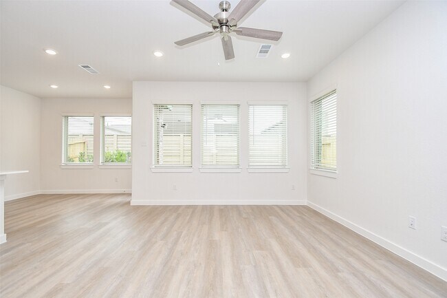 Photo - 17139 Walden Lk Ln