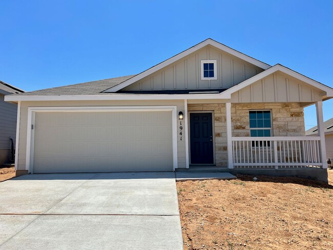 3-Bed 2-Bath in Voss Farms Community in Ne... - 3-Bed 2-Bath in Voss Farms Community in Ne... Casa