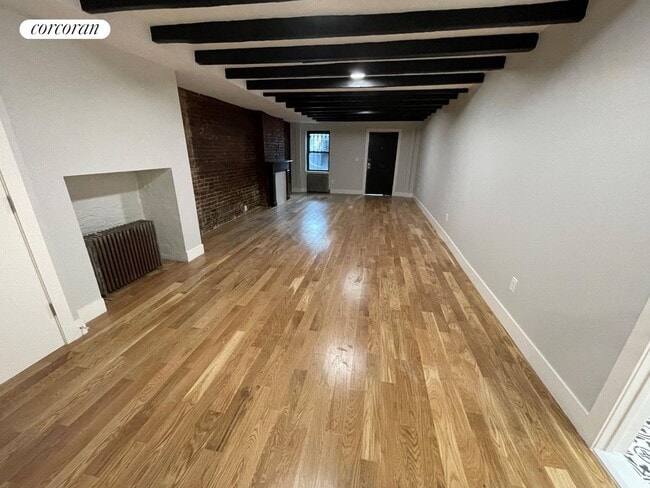 Photo - 257 Adelphi St