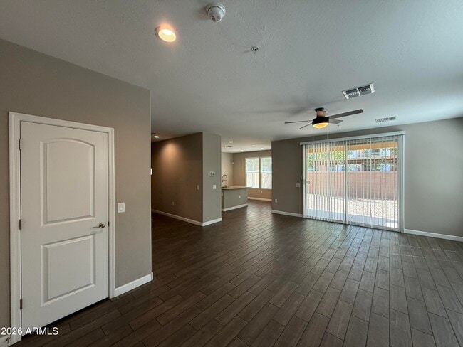 Photo - 1255 N Arizona Ave