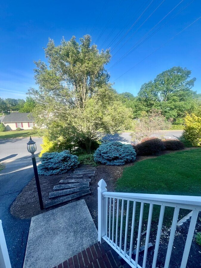 Photo - *2bed/1bath Duplex available in Sherwood F...